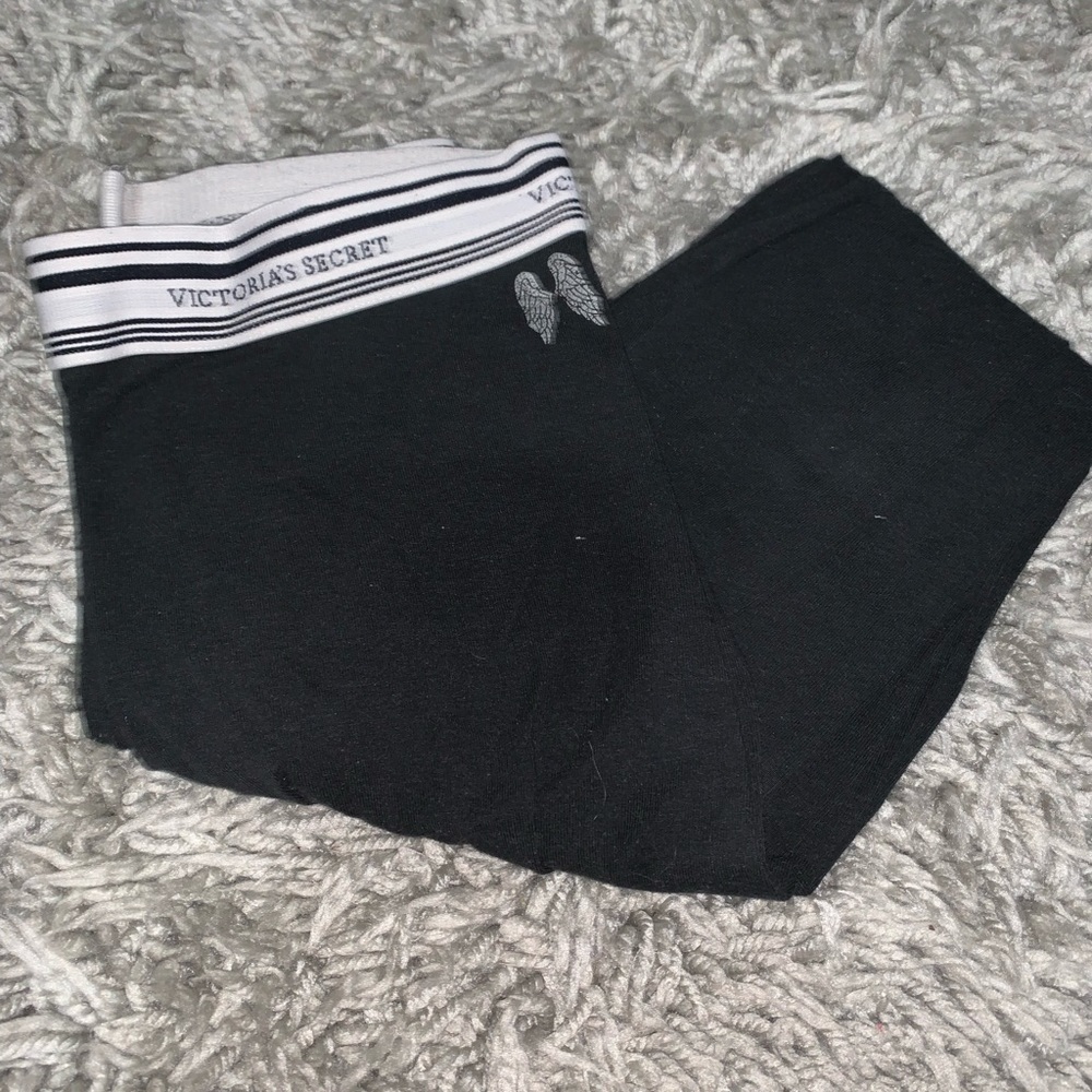 Victoria’s Secret leggings